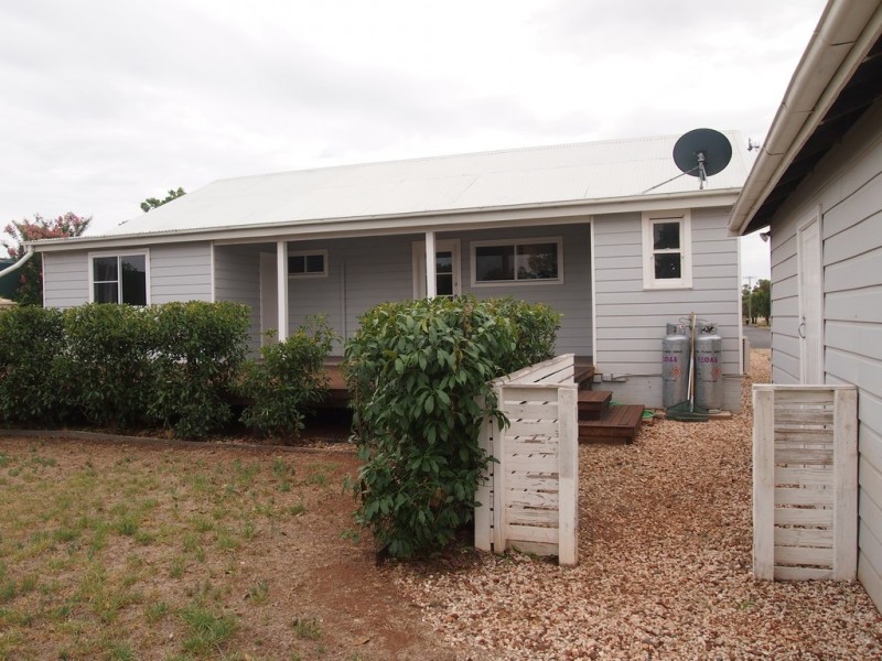 15 Turner Street, Condobolin NSW 2877