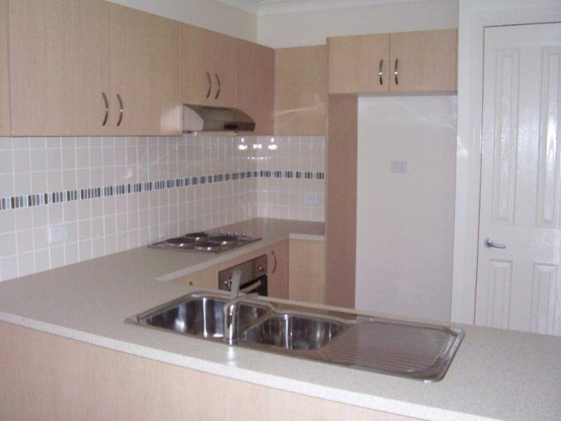 74-82 Close St, Parkes NSW 2870