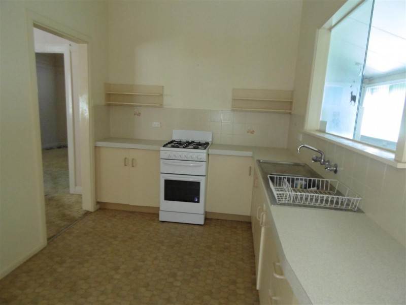 49 Hill Street, Parkes NSW 2870