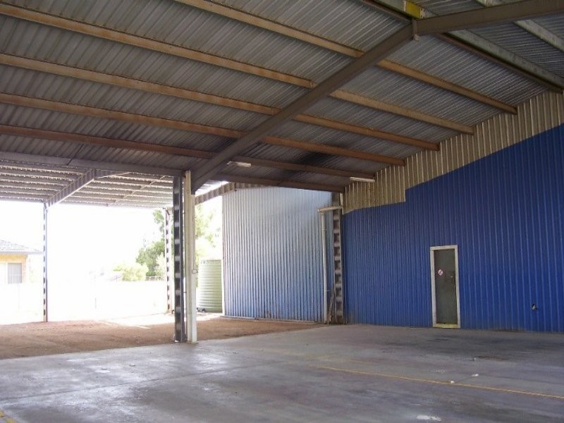 47 Want St, Parkes NSW 2870