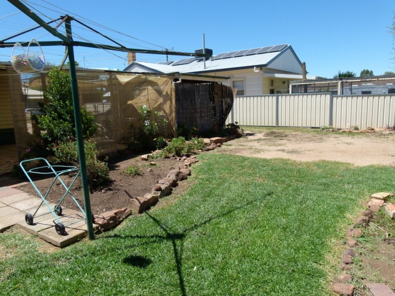 11 Quarry Road, Forbes NSW 2871