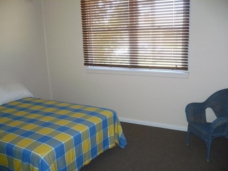 16 Dawson Street, Forbes NSW 2871