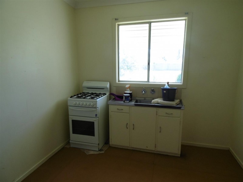 13 Talbot Street, Parkes NSW 2870