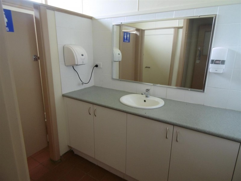 71 May Street, Parkes NSW 2870