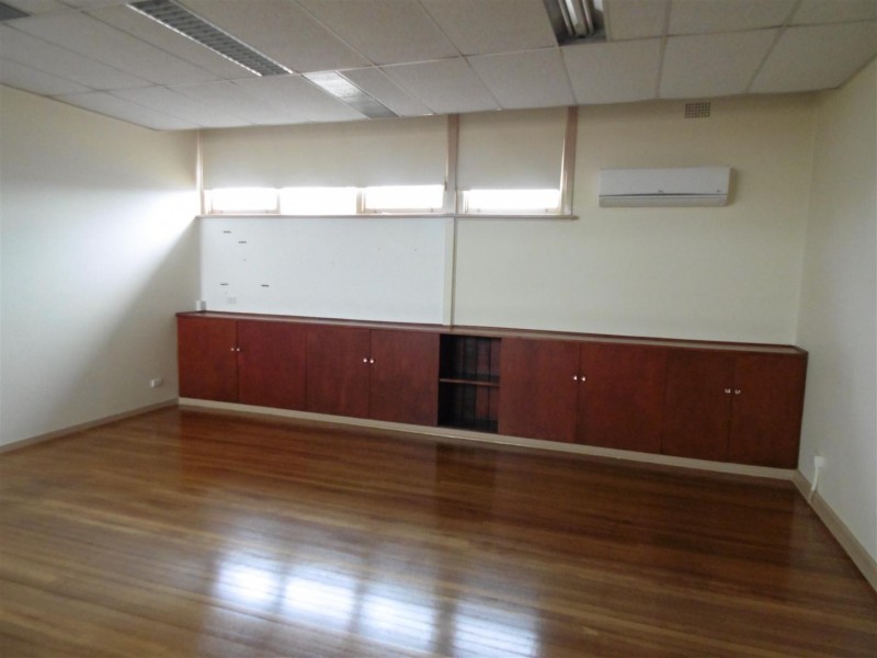 71 May Street, Parkes NSW 2870