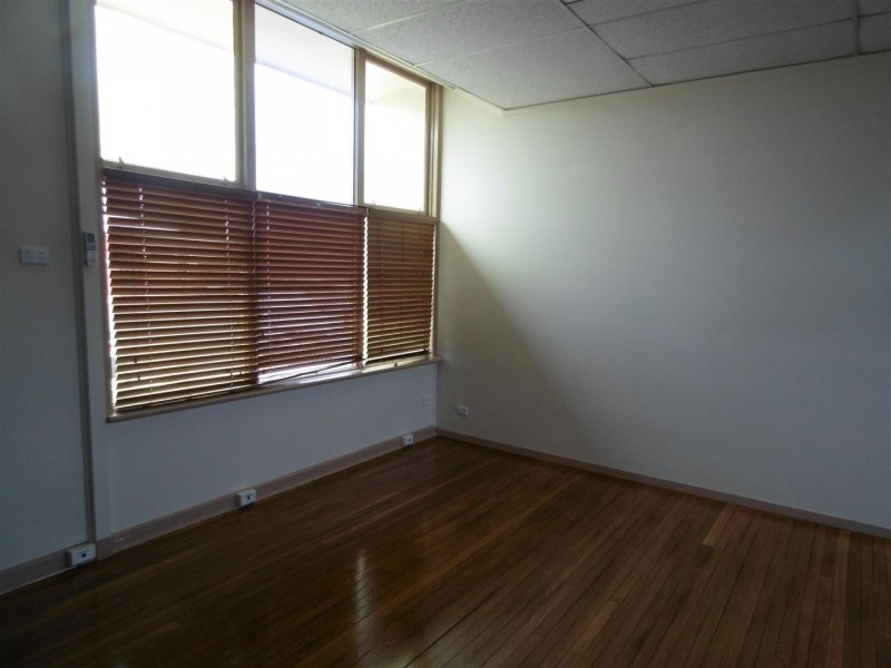 71 May Street, Parkes NSW 2870