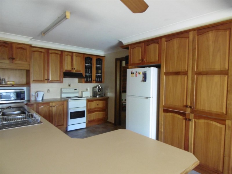 27 Reid Street, Parkes NSW 2870