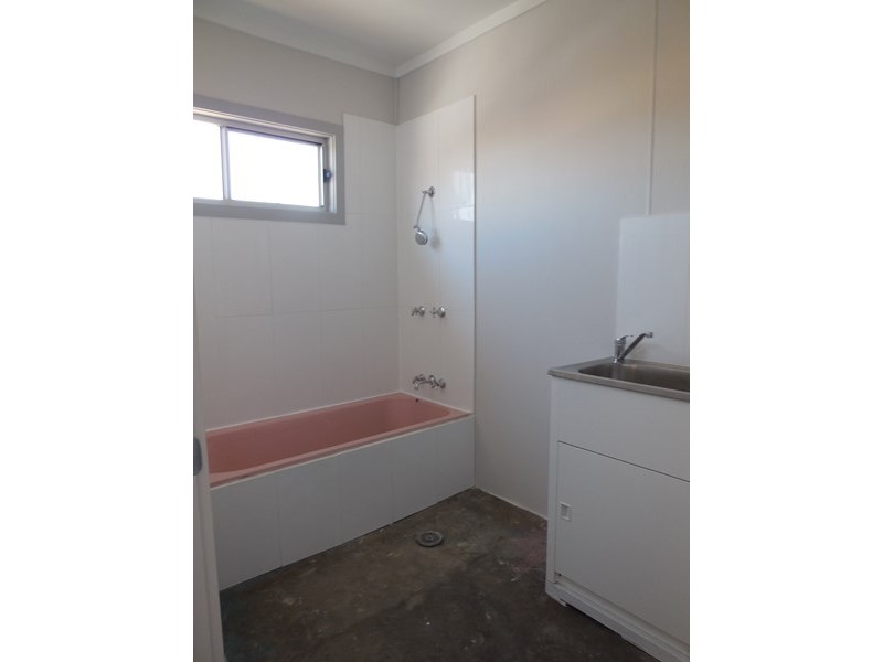 Upstairs 91 Lachlan St, Forbes NSW 2871