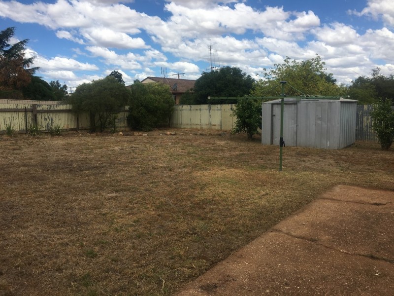 29 Wentworth Street, Parkes NSW 2870