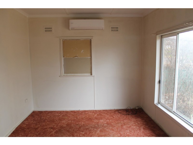9 Alldis Street, Condobolin NSW 2877