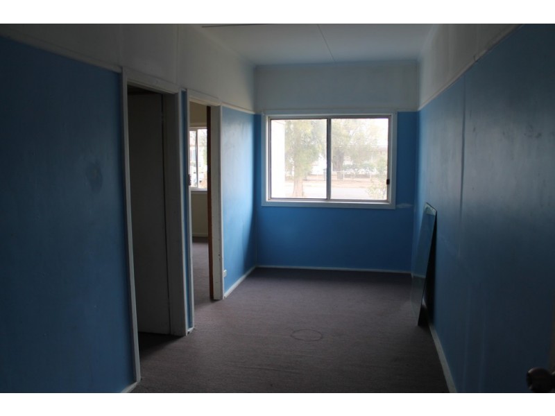 9 Alldis Street, Condobolin NSW 2877