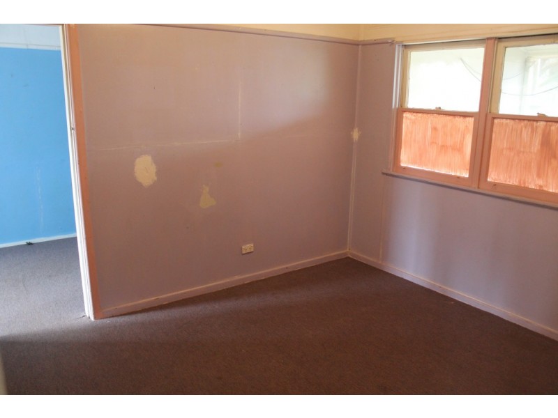 9 Alldis Street, Condobolin NSW 2877