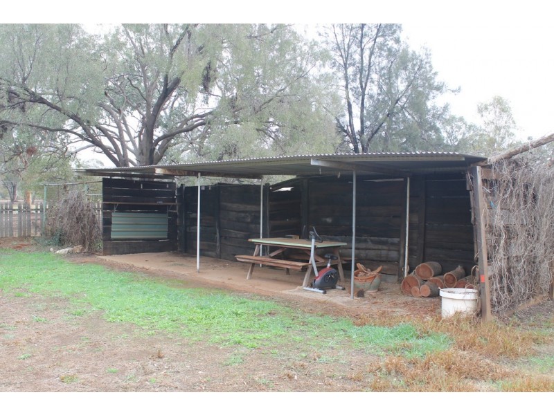 9 Alldis Street, Condobolin NSW 2877