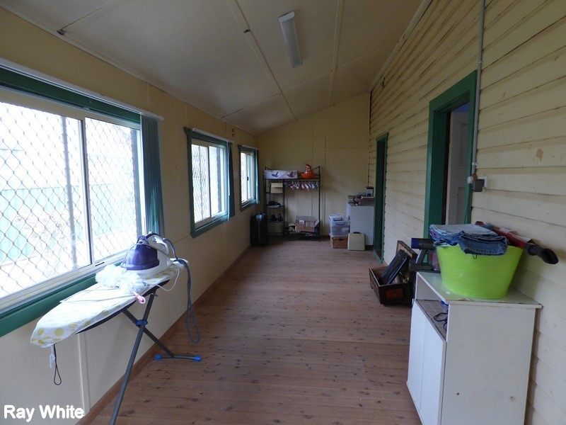 6 Little Queen St, Forbes NSW 2871