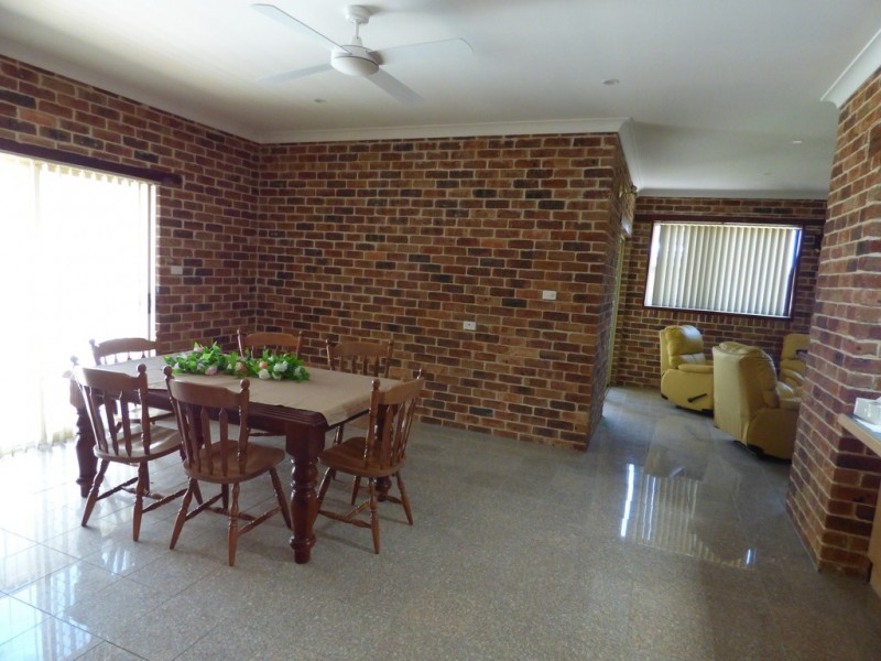 43 Farrand Street, Forbes NSW 2871