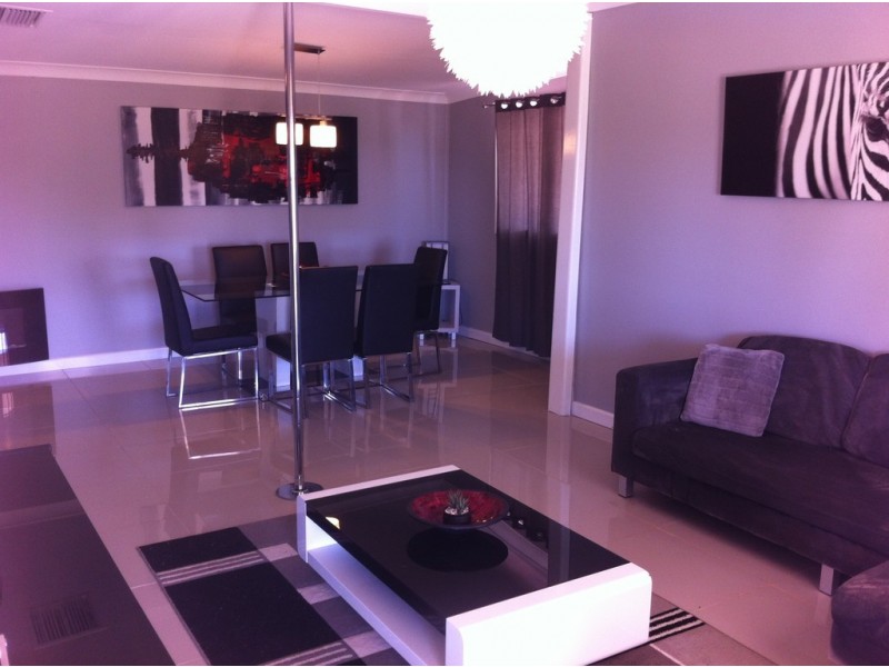 14 Wentworth Street, Parkes NSW 2870