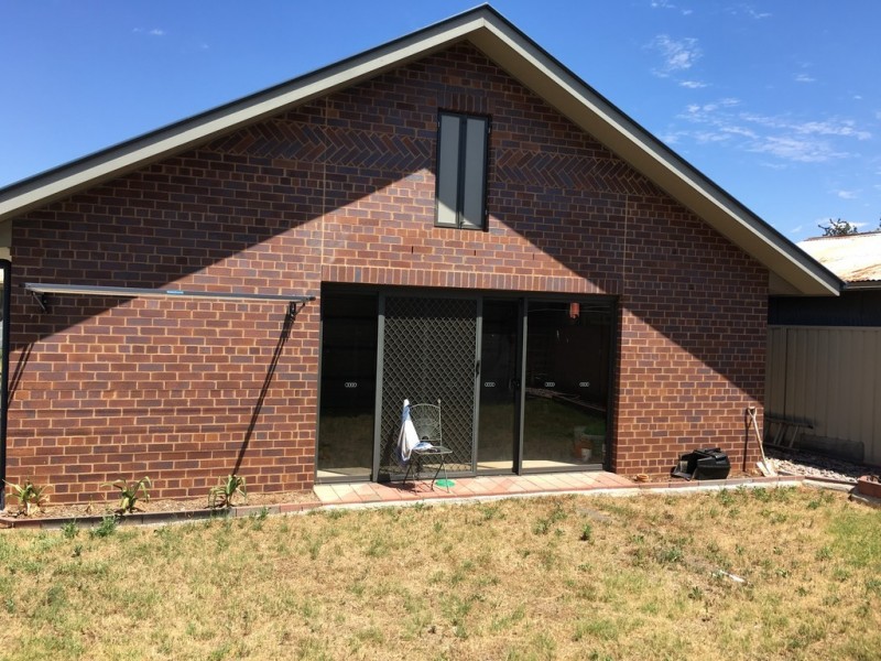 418 Clarinda Street, Parkes NSW 2870