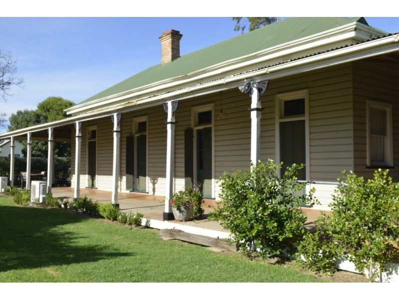 1 Mahonga Street, Condobolin NSW 2877