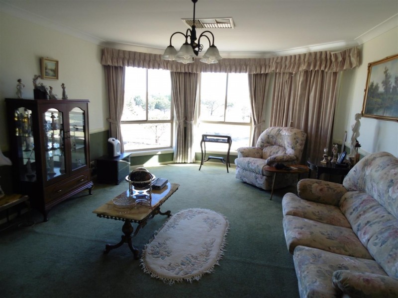 39-41 Thomas Street, Parkes NSW 2870