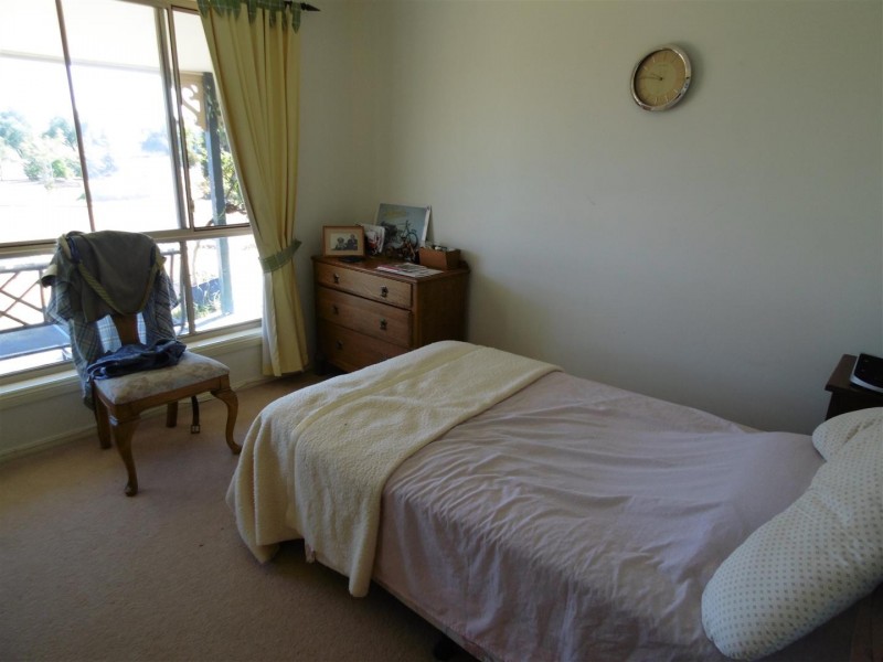 39-41 Thomas Street, Parkes NSW 2870