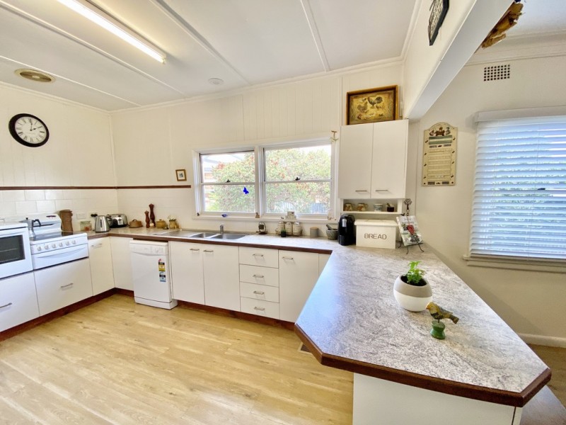 40 Clement Street, Forbes NSW 2871