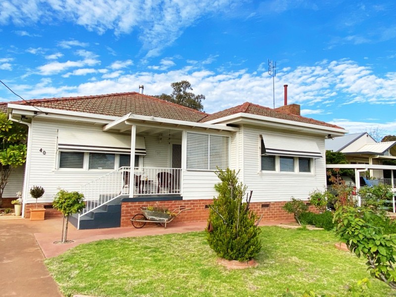 40 Clement Street, Forbes NSW 2871