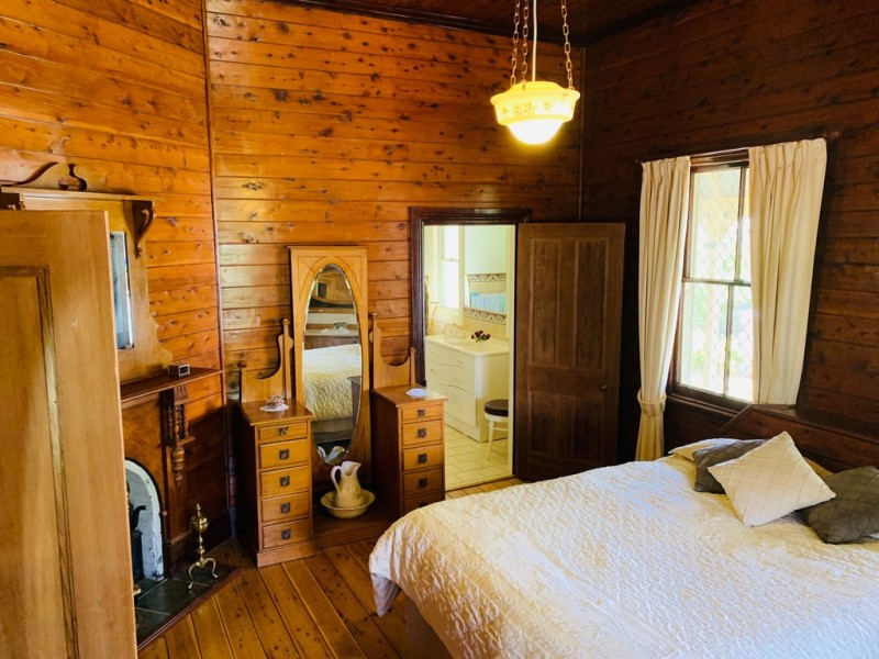 135 Bathurst Street, Condobolin NSW 2877