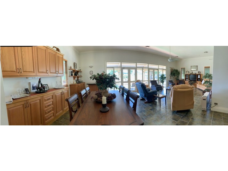 135 Bathurst Street, Condobolin NSW 2877
