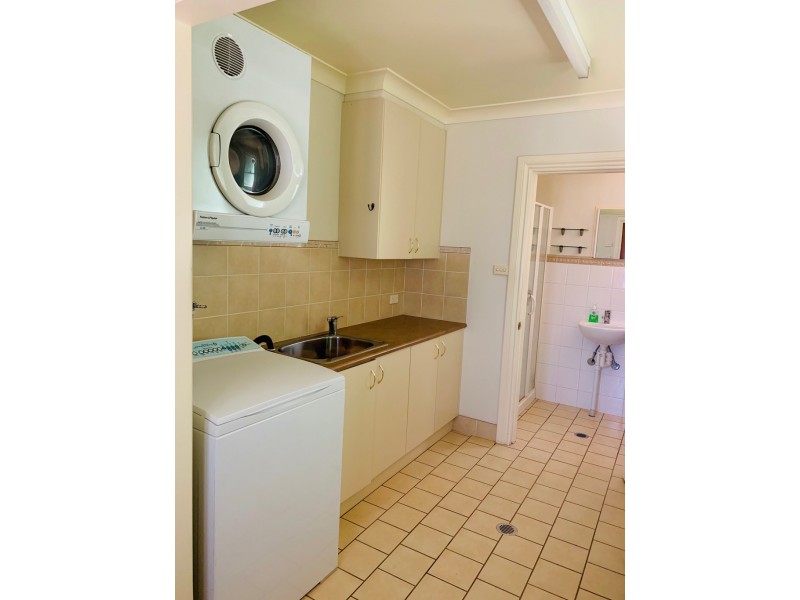 135 Bathurst Street, Condobolin NSW 2877