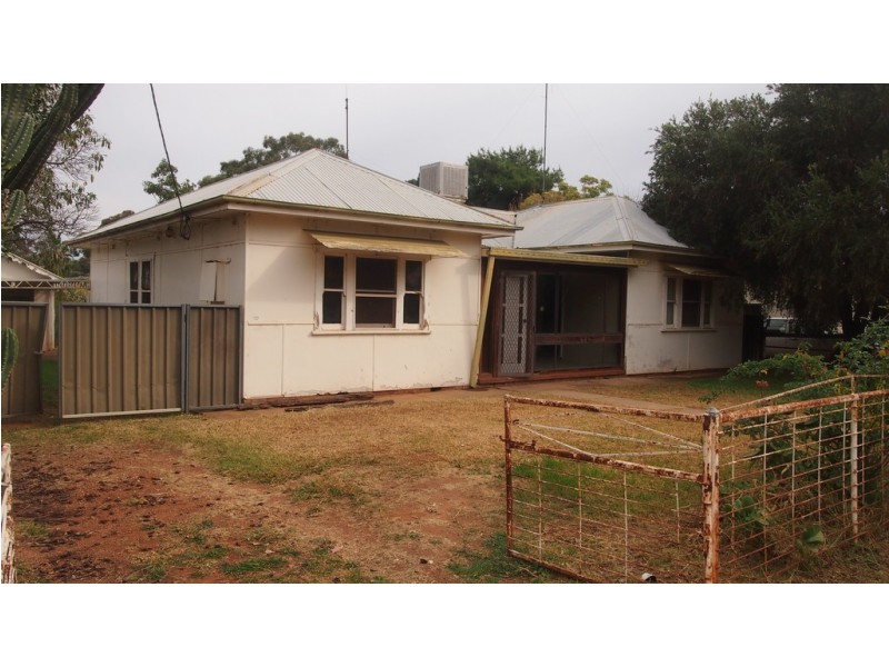 112 Derribong, Peak Hill NSW 2869