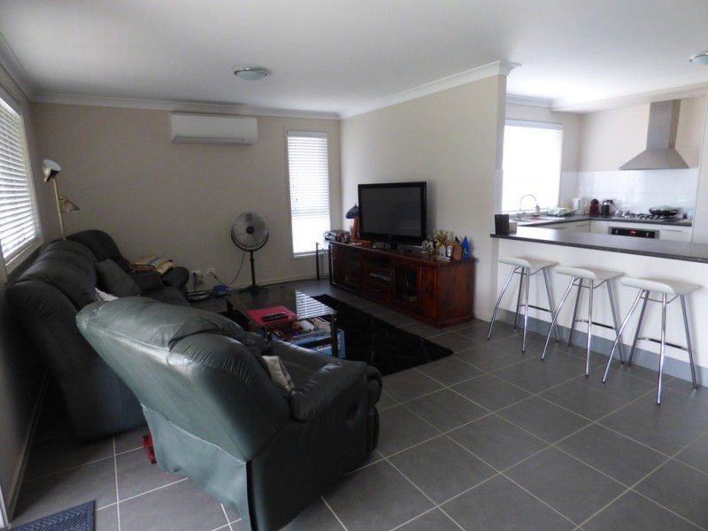 8 John Girdham Place, Forbes NSW 2871