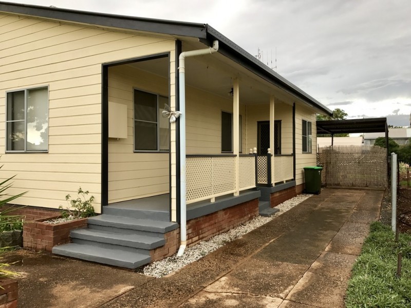 22 Captain Wilson Ave, Parkes NSW 2870
