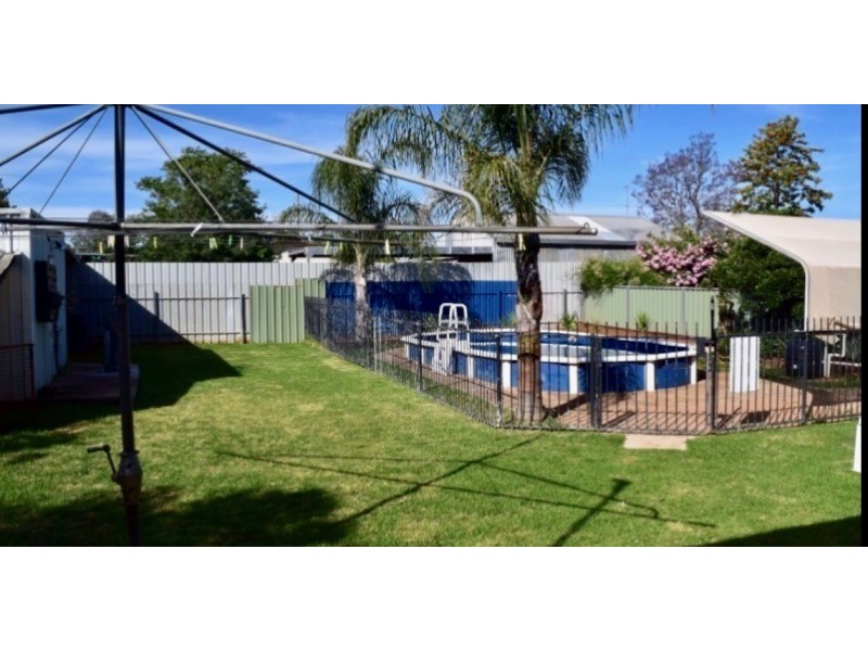 22 Captain Wilson Ave, Parkes NSW 2870