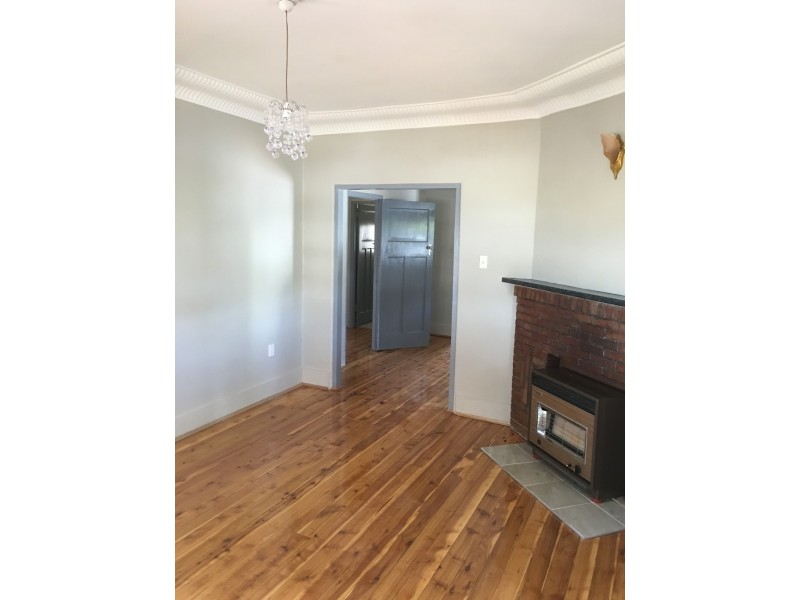 41 Boori Street, Peak Hill NSW 2869