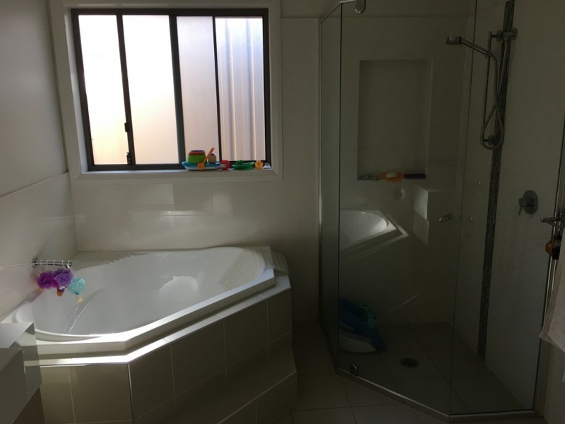 24 Rosewood Avenue, Parkes NSW 2870