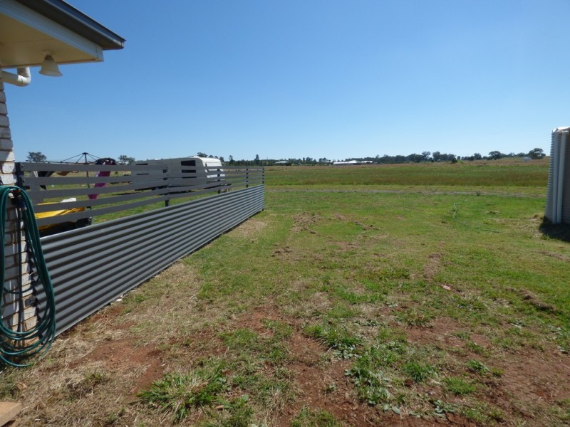 4 Alcheringa Drive, Forbes NSW 2871