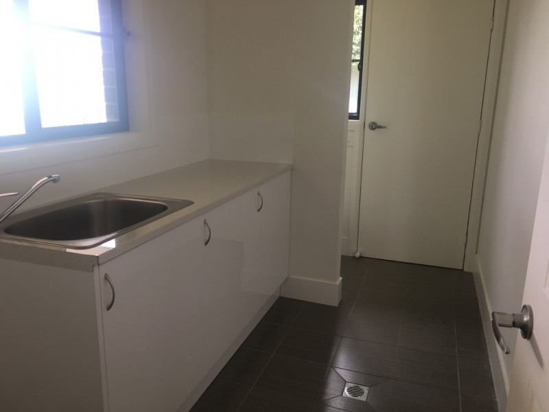 35 Medlyn Street, Parkes NSW 2870