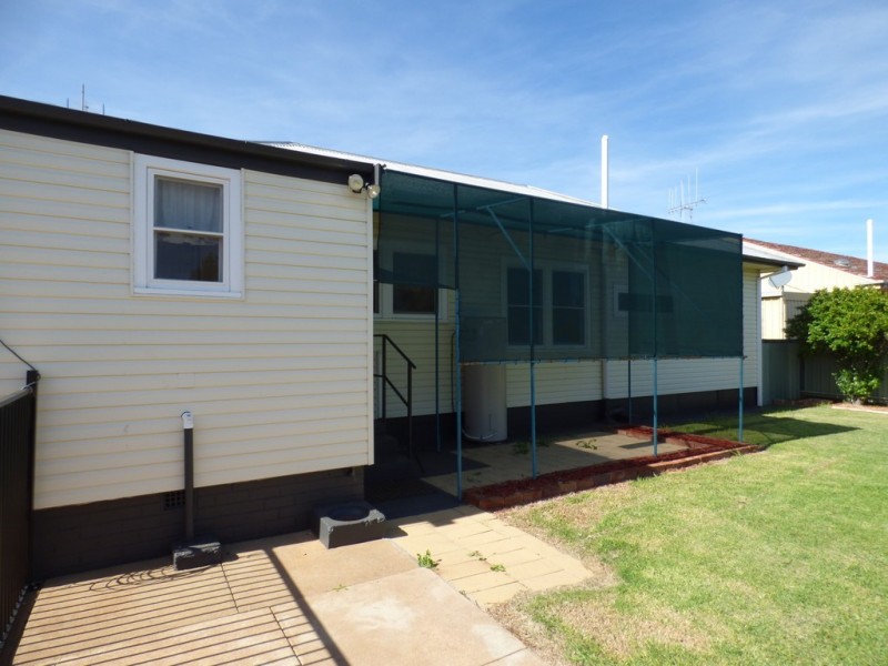 154 Farnell Street, Forbes NSW 2871