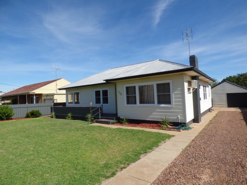 154 Farnell Street, Forbes NSW 2871