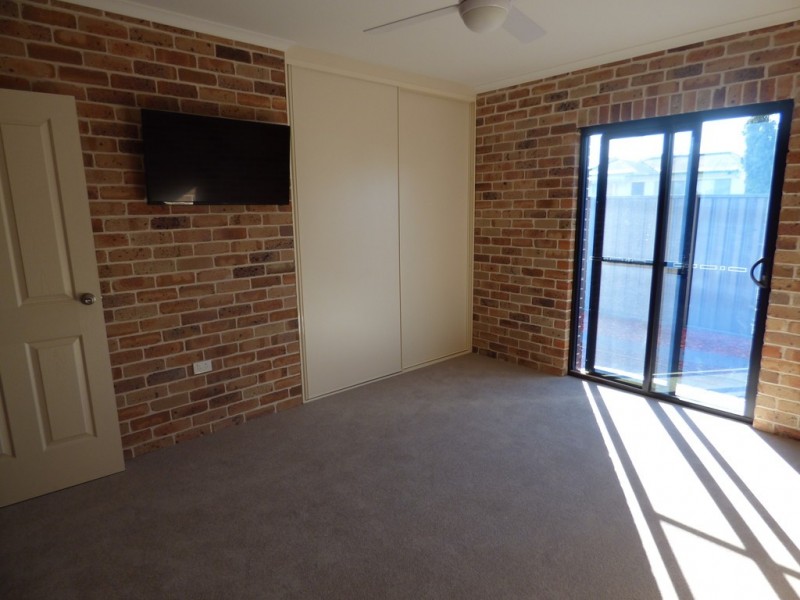 140 Farnell Street, Forbes NSW 2871