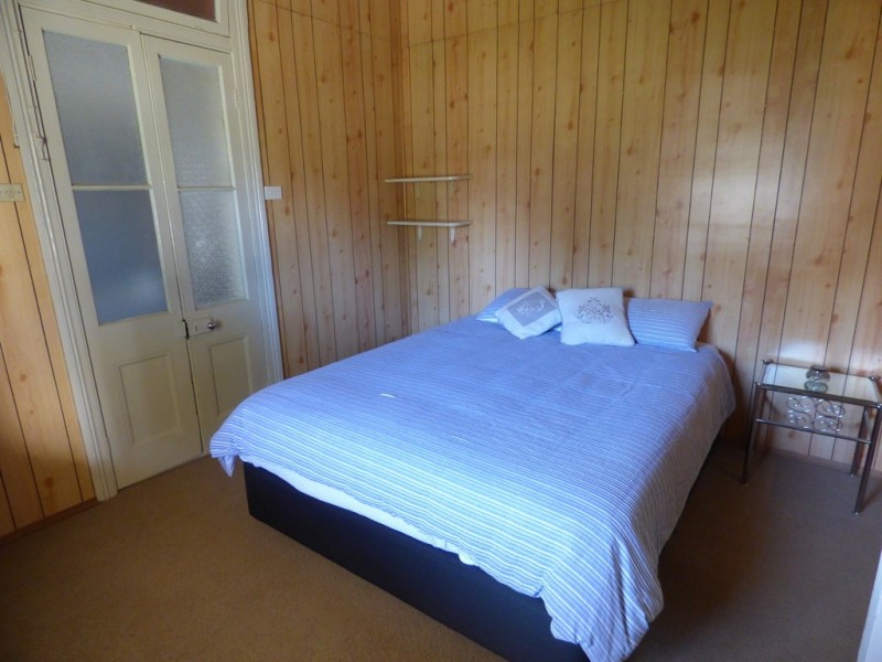 13 Battye Street, Forbes NSW 2871