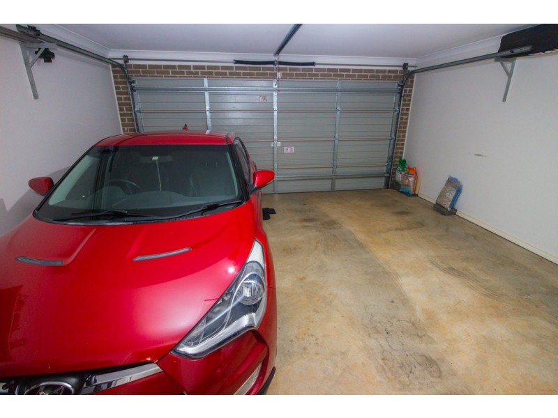 12 Mossgiel Close, Parkes NSW 2870