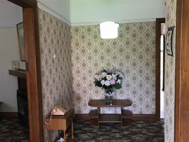 133 Currajong Street, Parkes NSW 2870