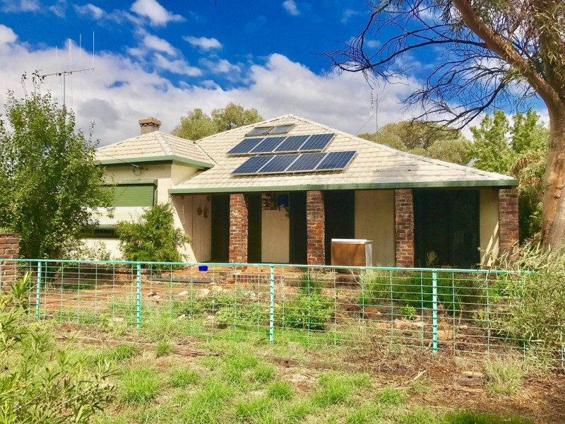 50 – 52 Lachlan Street, Bogan Gate NSW 2876