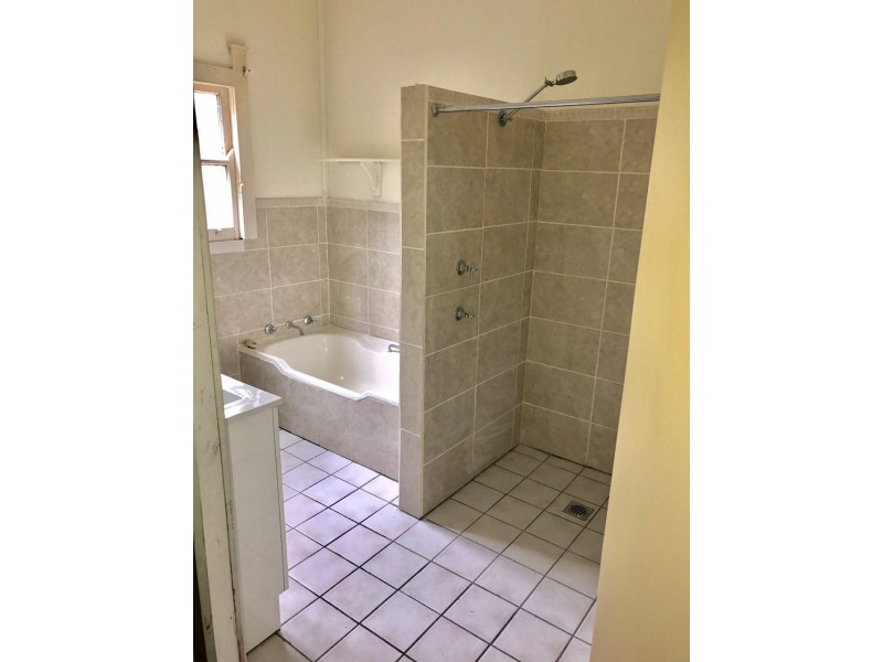 50 – 52 Lachlan Street, Bogan Gate NSW 2876