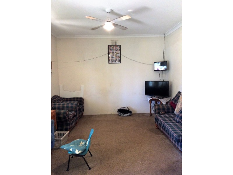 27 Goobang st, Condobolin NSW 2877