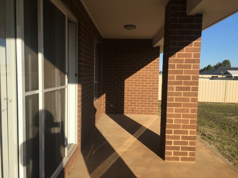 171 Condobolin Road, Parkes NSW 2870