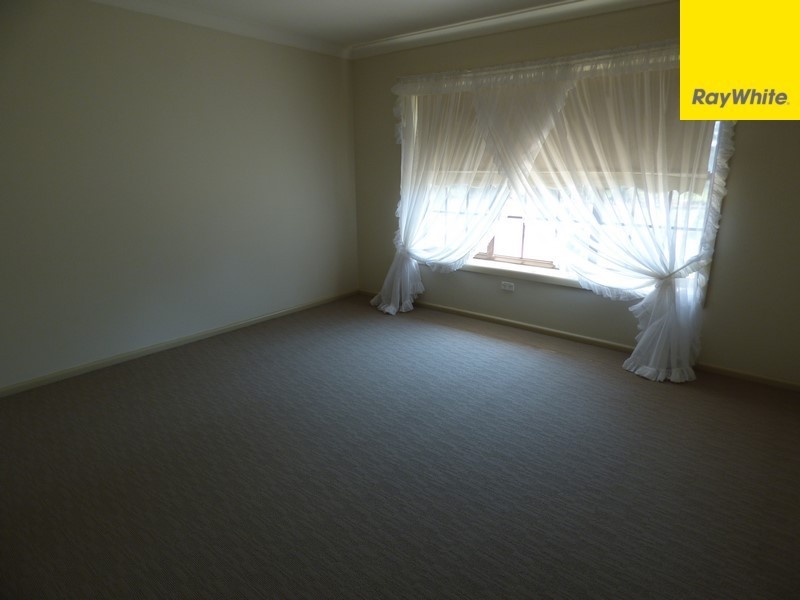 11527 The Escort Way, Forbes NSW 2871