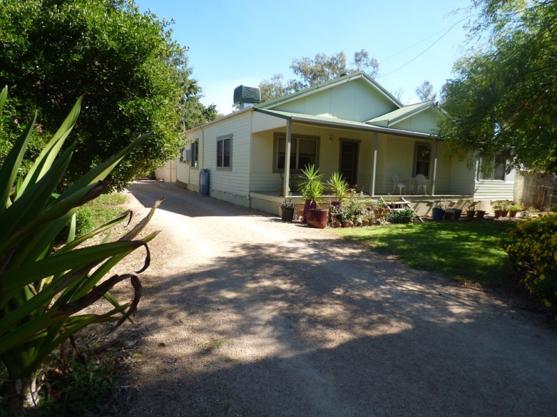 14 Riverview Lane, Forbes NSW 2871