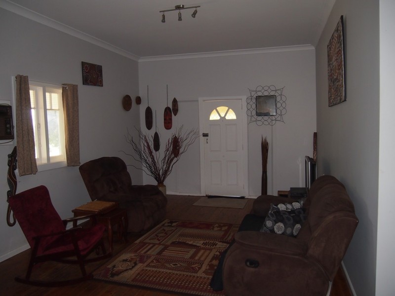 23 Melrose St, Condobolin NSW 2877